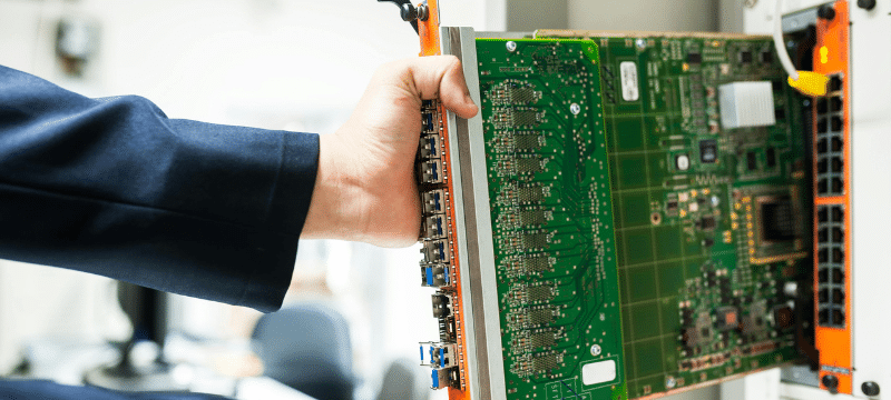 Energy Efficient Cluster Computing: Maximizing Compute Power While Minimizing Energy